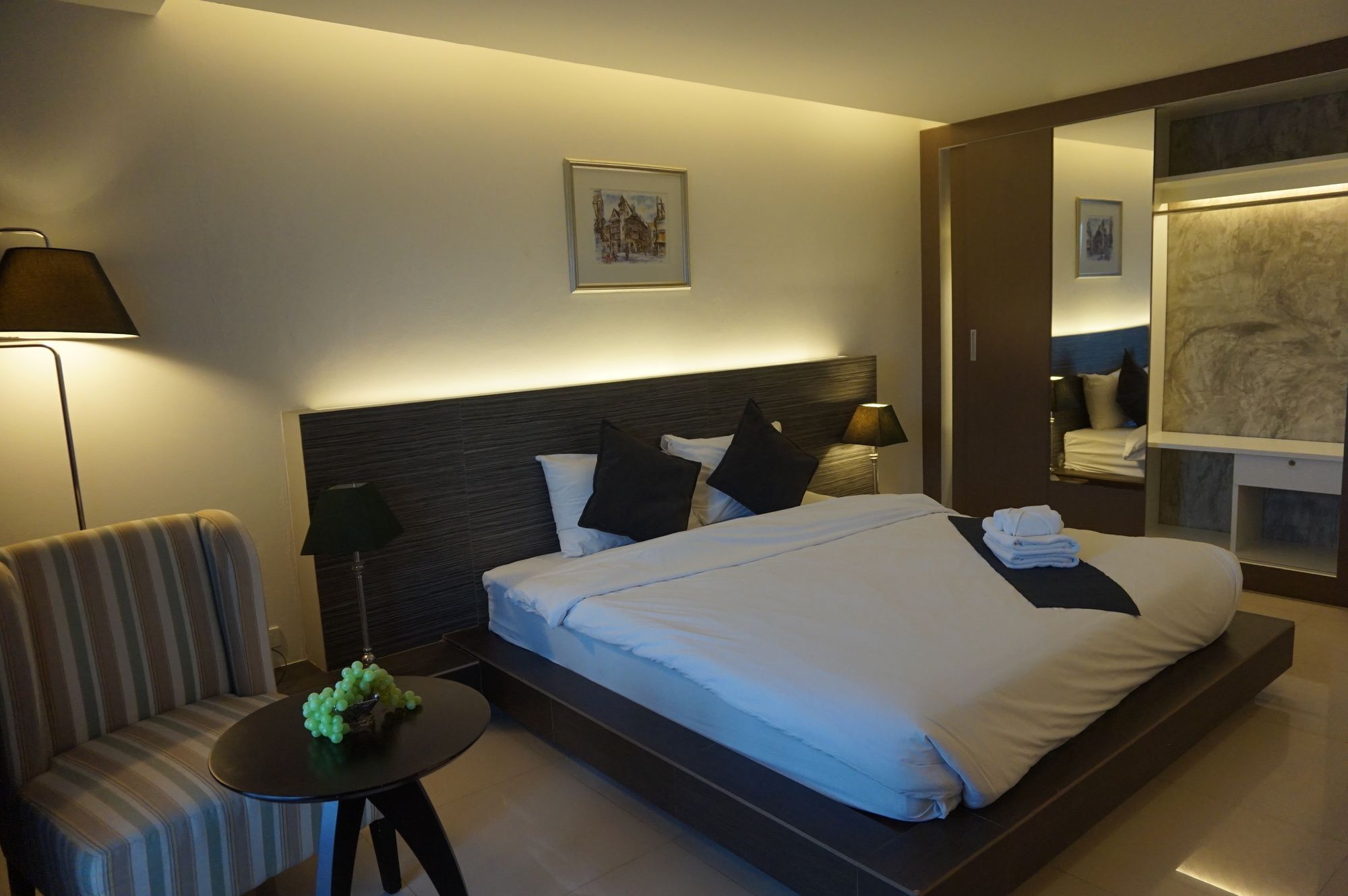 Fortune D Hotel Phitsanulok Exterior foto